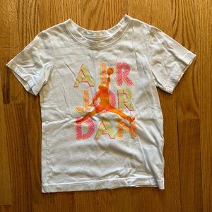 Air Jordan t-shirt size 6